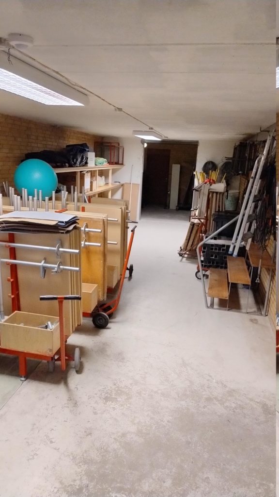 Hvad sker der i Rolfhallen...?